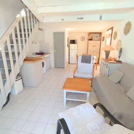アパート Sopralynes Agreable T2 Mezzanine Avec Grande Terrasse Richelieu Cap D'agde アグド